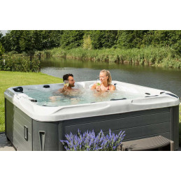 Spa Desire 6 places